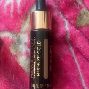 NEW Revolution Liquid Highlighter in Bronze Gold